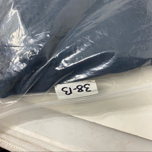 Vuori Blue Ripstop Pants XL - Picture 9 of 9